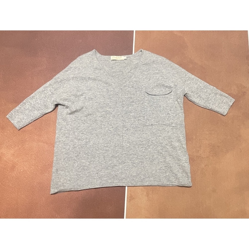 Paisley Road Grey Cashmere Crewneck Sweater Size S Cozy Lightweight Classic - Picture 4 of 8